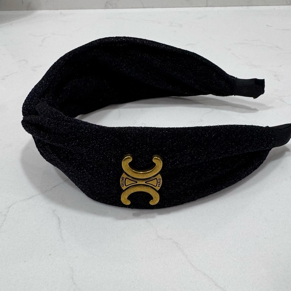 Stunning!! Knotted Stlye Headband !
